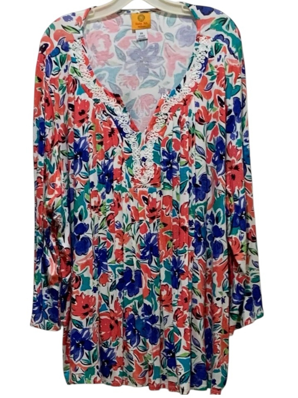 Ruby Rd Floral V-Neck Eyelet Lace Detail Tunic Top in Coral Blue Green 2X
